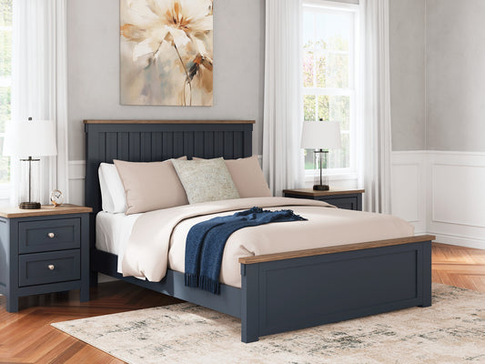 Landocken Queen Panel Bed